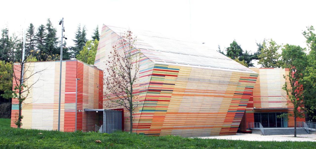 B&B Lo Studio LʼAquila Exterior foto